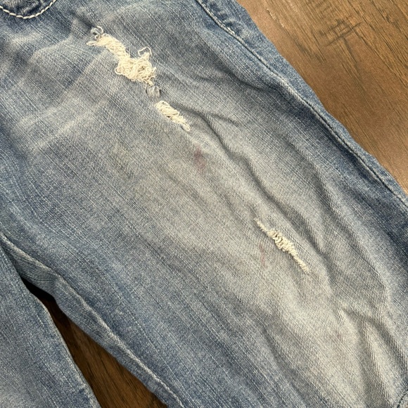 Guess Shorts - Picture 3 of 8